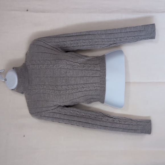 Cider Light Grey Twist Back Mock neck Sweater Cableknit Size Medium - Picture 2 of 4